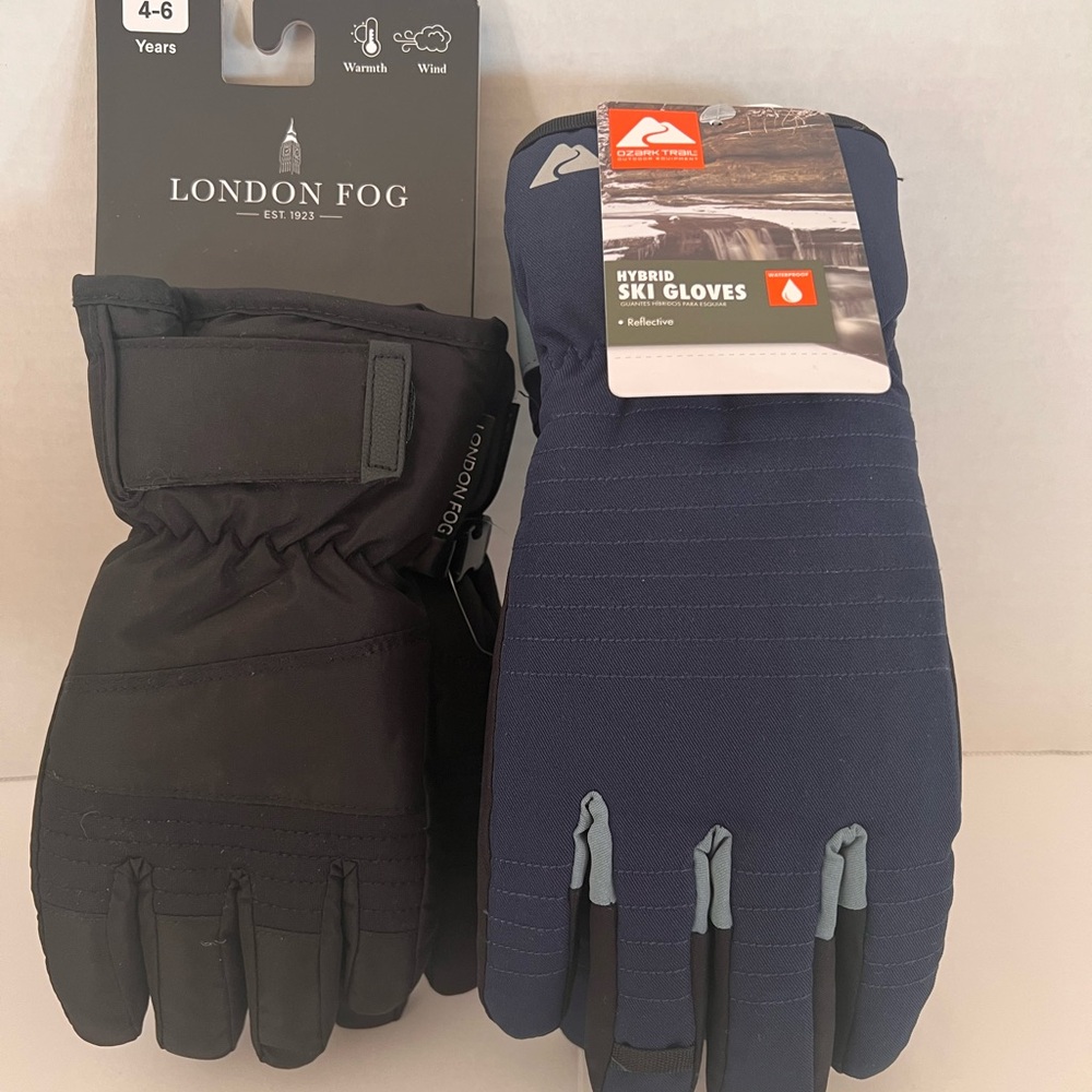 Boys Bundle of Ski Gloves - London Fog & Ozark Trail